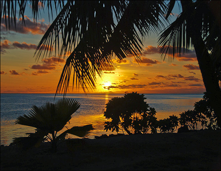 ttp://www.widescenes.com/Kiribati%20Gallery%20Images/200705201841H_Large.jpg