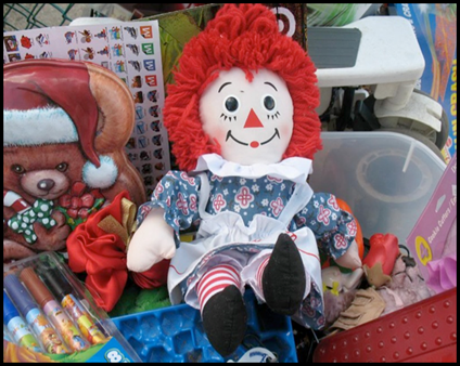 :RAGGEDY ANN DOLL re MCorps Toys4Tots started in 1947.jpg