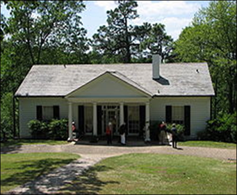 250px-USA-Georgia-Warm_Springs-Roosevelt%27s_Little_White_House